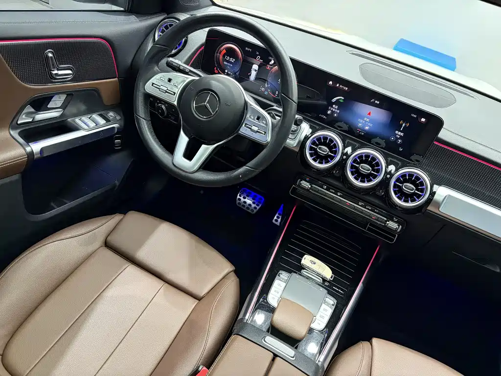 Mercedes-Benz GLB 2022 — фото 8