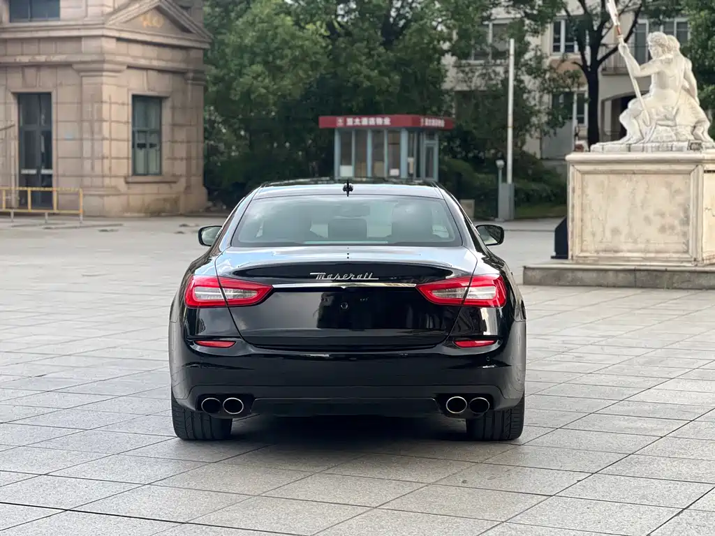 Maserati Quattroporte 2014 — фото 10
