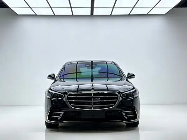 Mercedes-Benz S-Class 2021