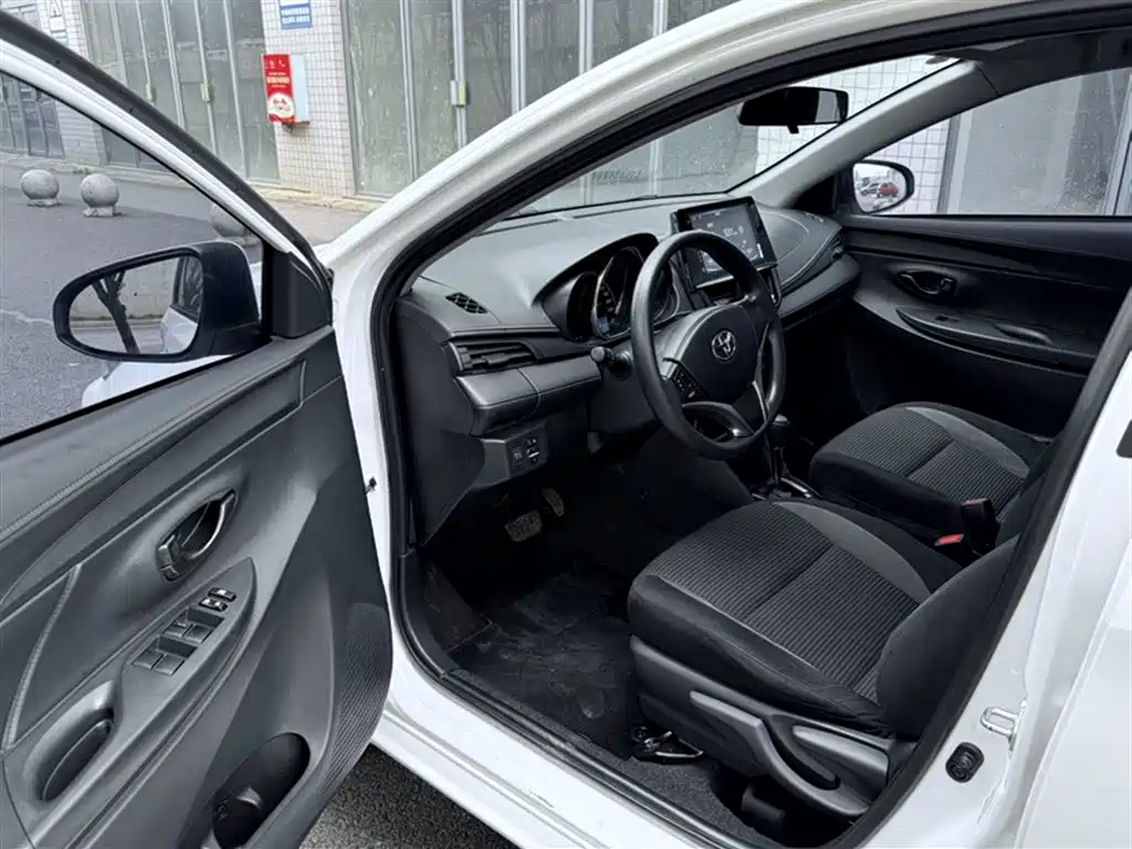 Toyota Vios FS 2021 — фото 18