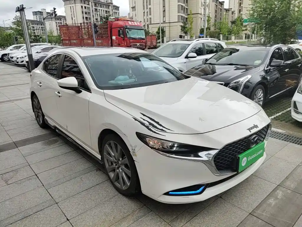 Mazda 3 Angkesela 2020