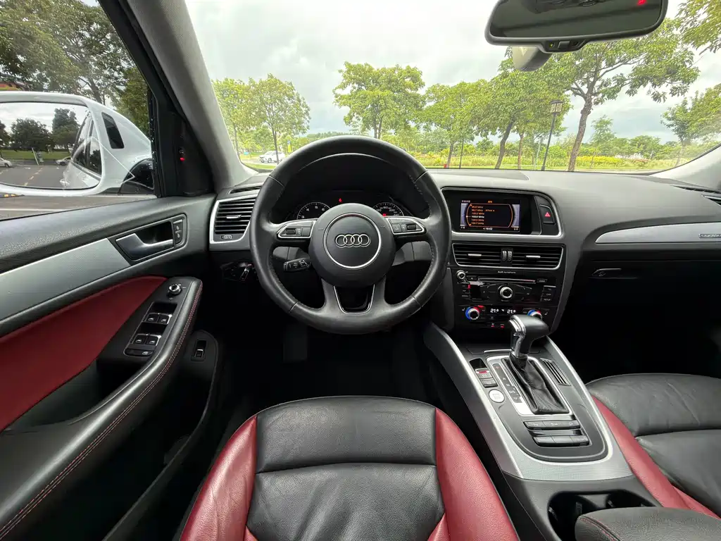 Audi Q5 2018 — фото 14