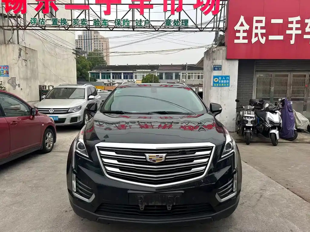 Cadillac XT5 2018 — фото 2