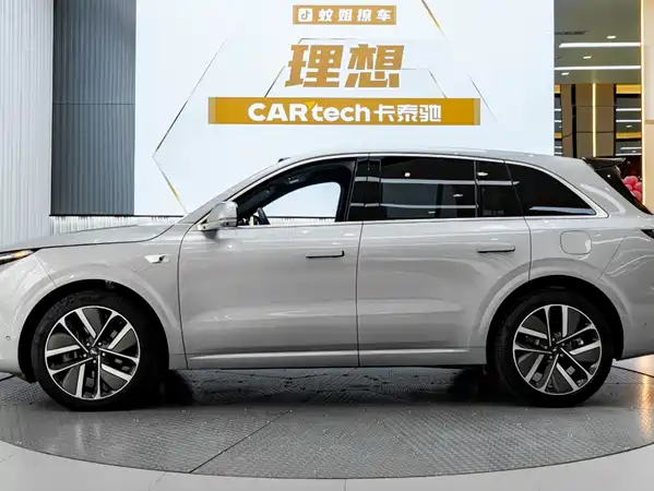 Li Auto L6 2024