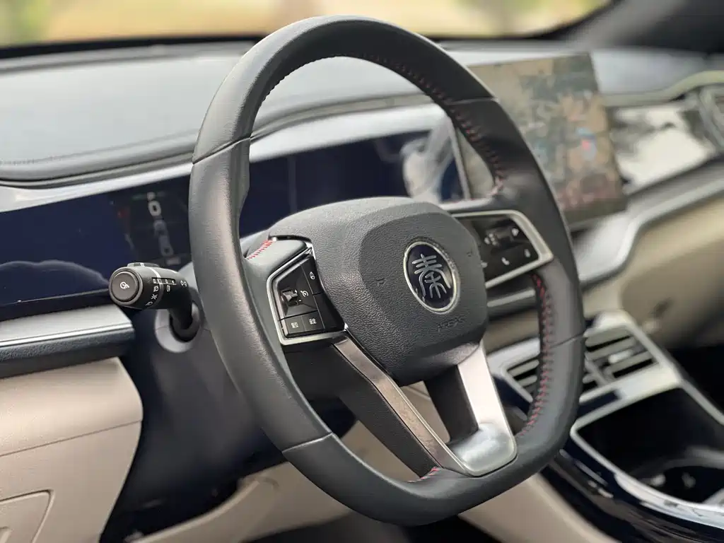 BYD Qin PLUS 2022 — фото 16