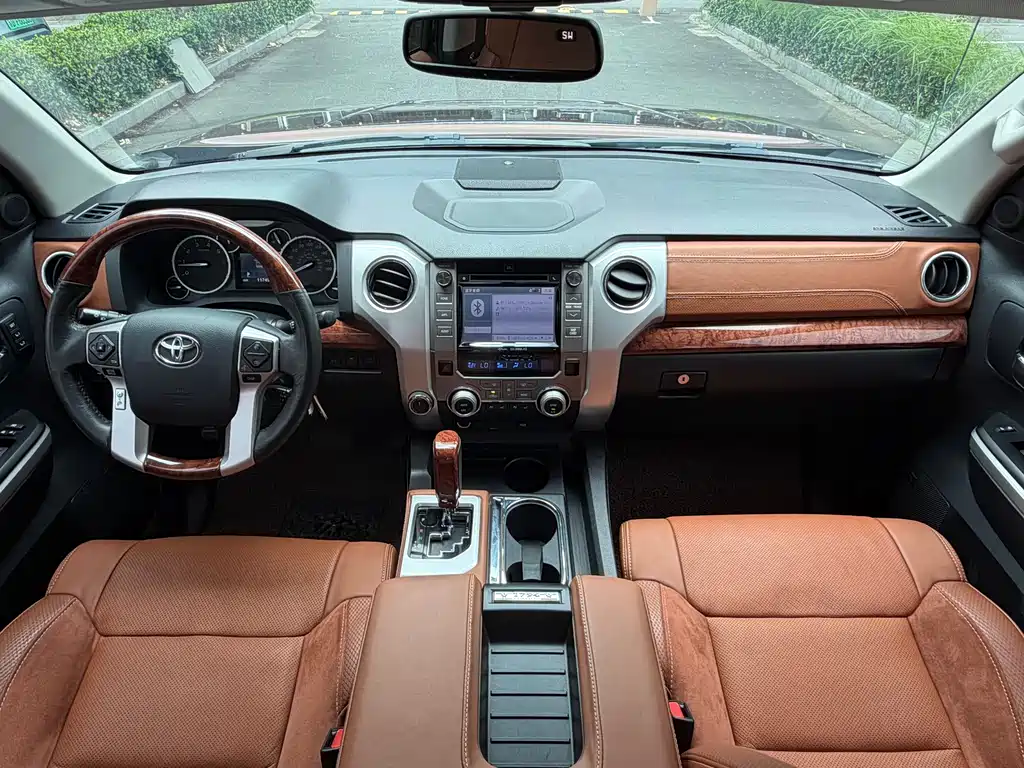 Toyota Tantu 2015 — фото 6