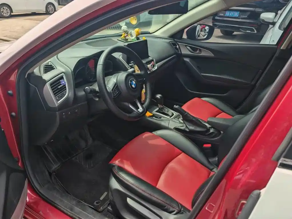 Mazda 3 Axela 2019