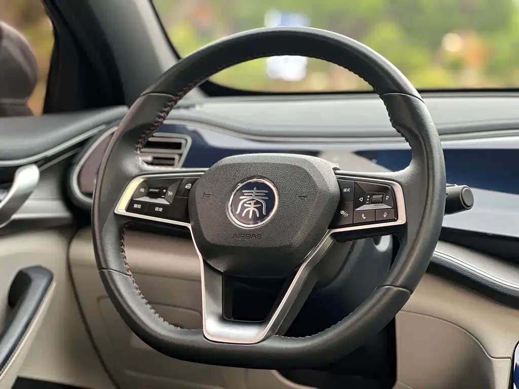 BYD Qin PLUS 2022 — фото 22