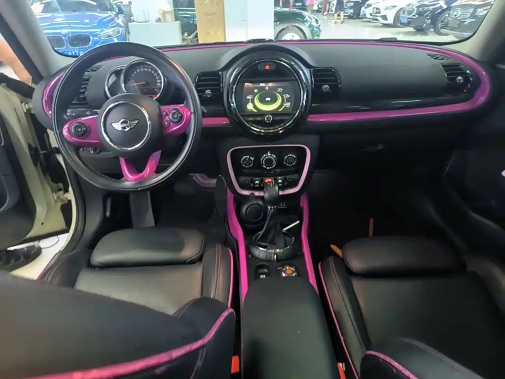 MINI Clubman 2016 — фото 10