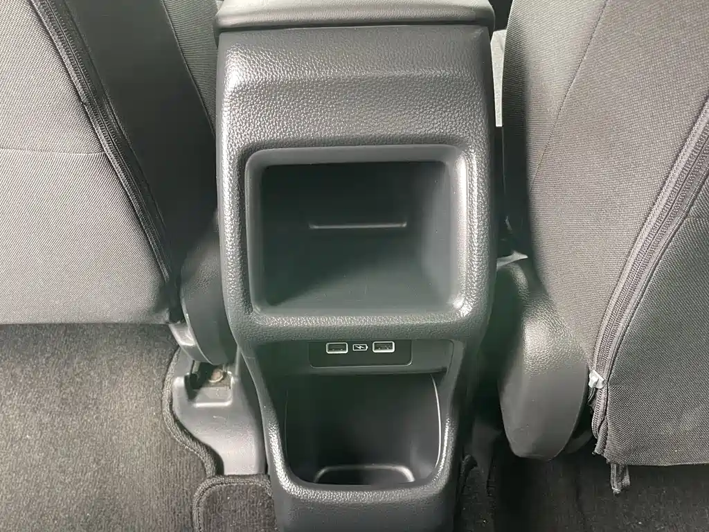 Honda Vezel 2023 — фото 16