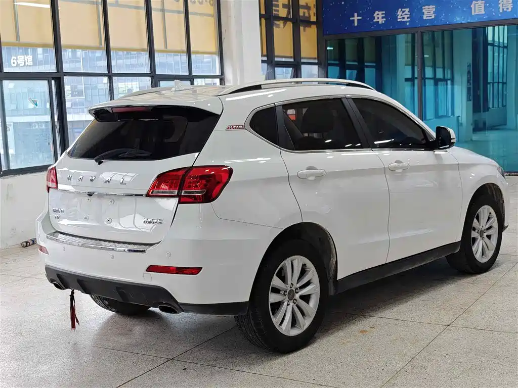 Haval H2 2016 — фото 10