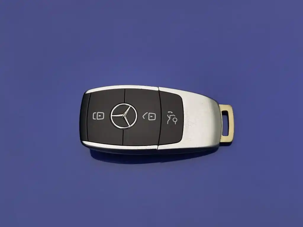 Mercedes-Benz C-Class 2018 — фото 19