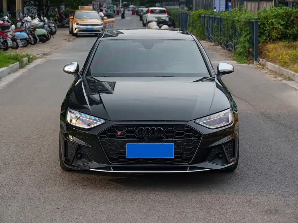 Audi S4 2021