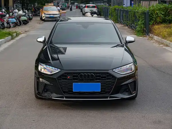 Audi S4 2021