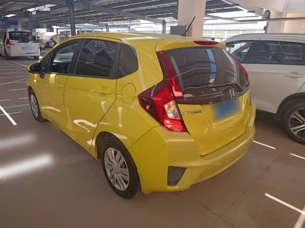 Honda Fit 2018 — фото 5