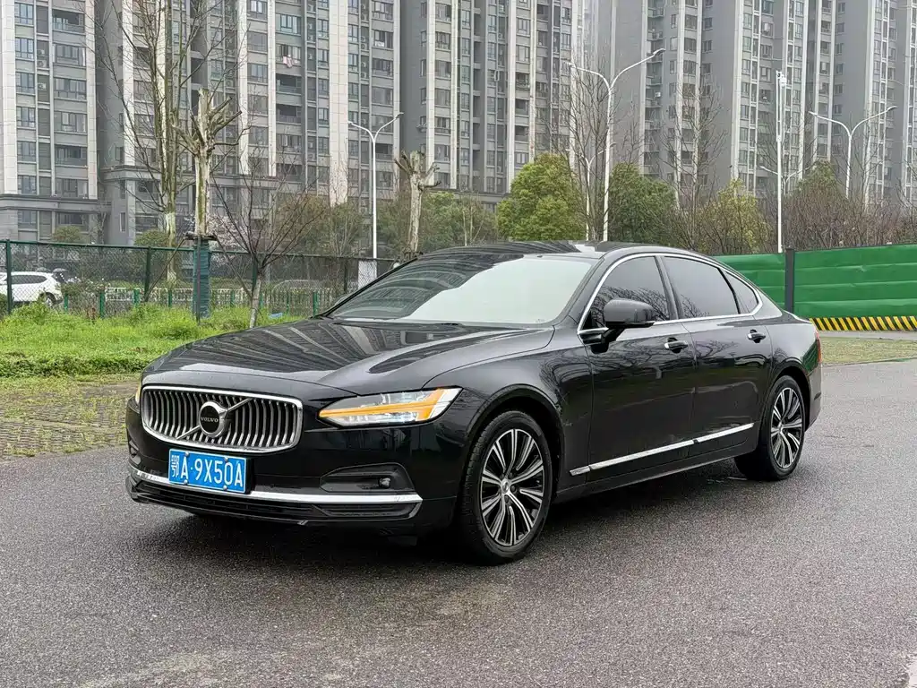Volvo S90 2021 — фото 1