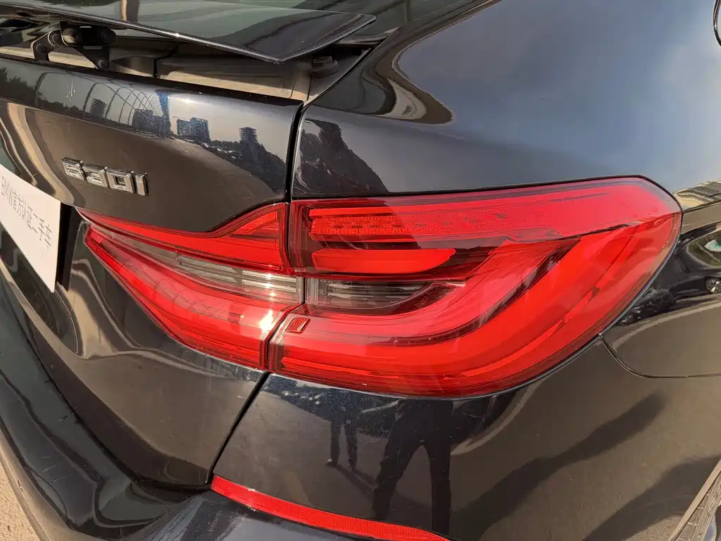 BMW 6 Series GT 2021 — фото 30