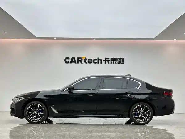 BMW 5 Series 2022
