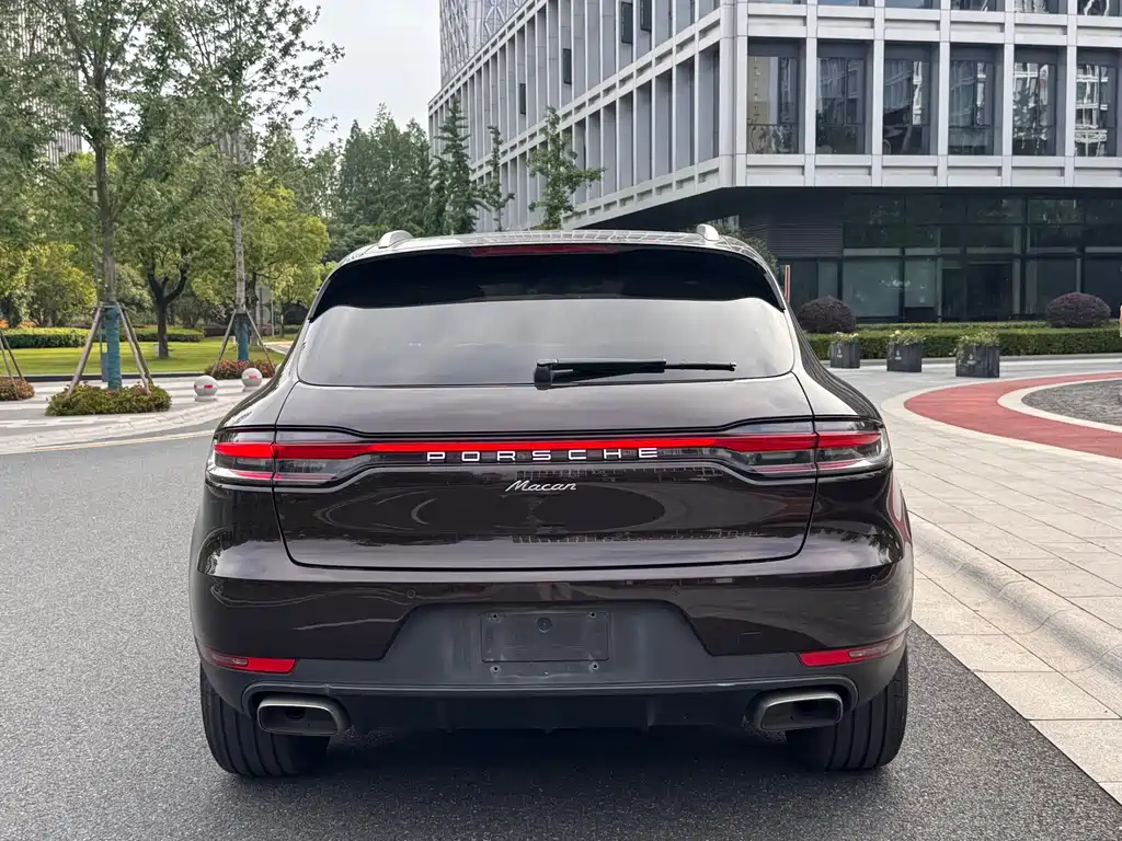 Porsche Macan 2019 — фото 6