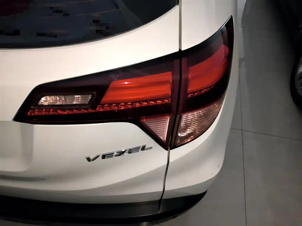 Honda Vezel 2019 — фото 8