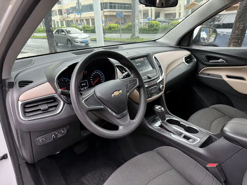Chevrolet Equinox 2019 — фото 14