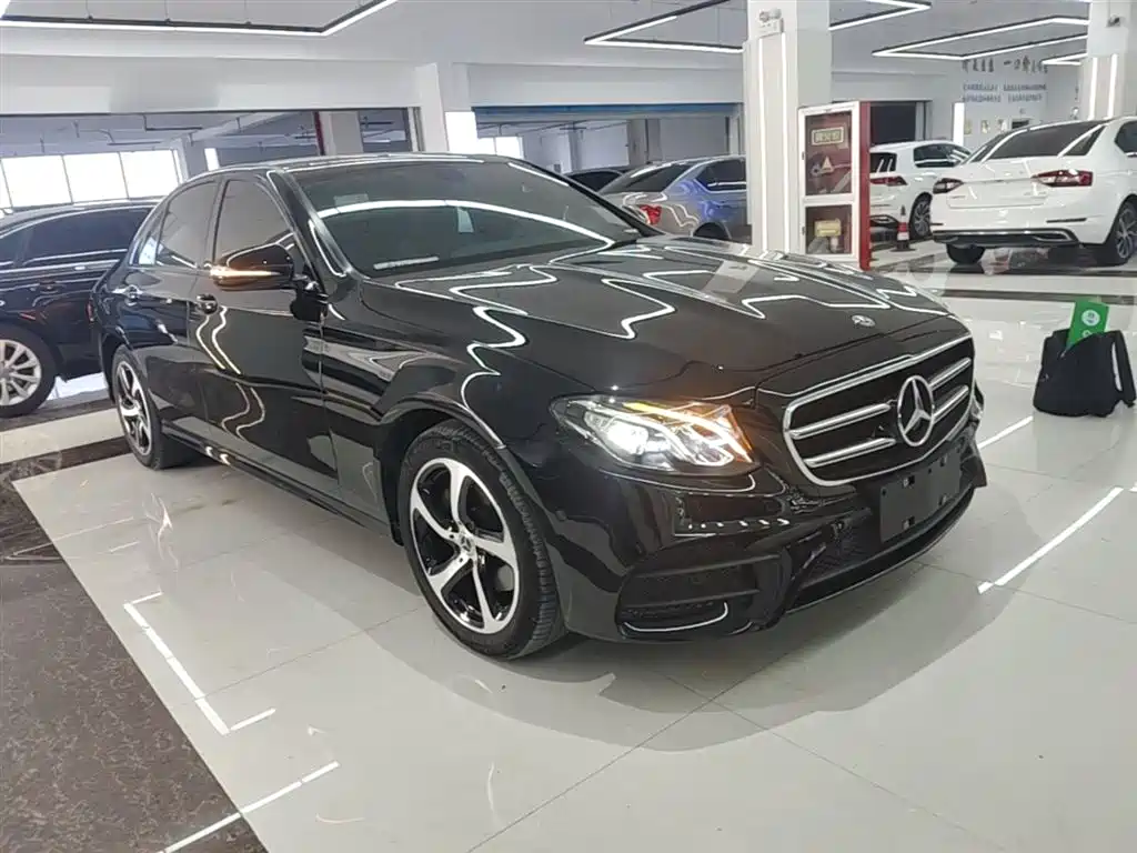 Mercedes-Benz E-Class 2018 — фото 4