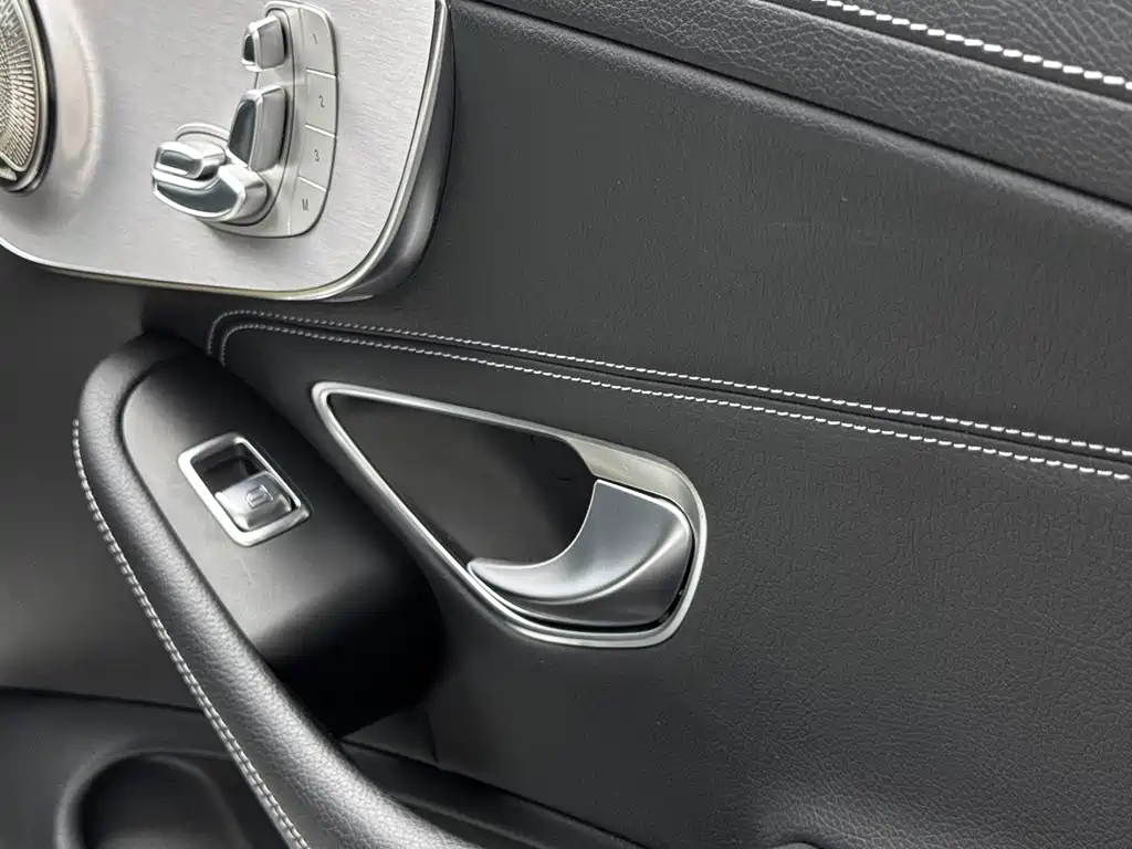 Mercedes-Benz C-Class 2020 — фото 13