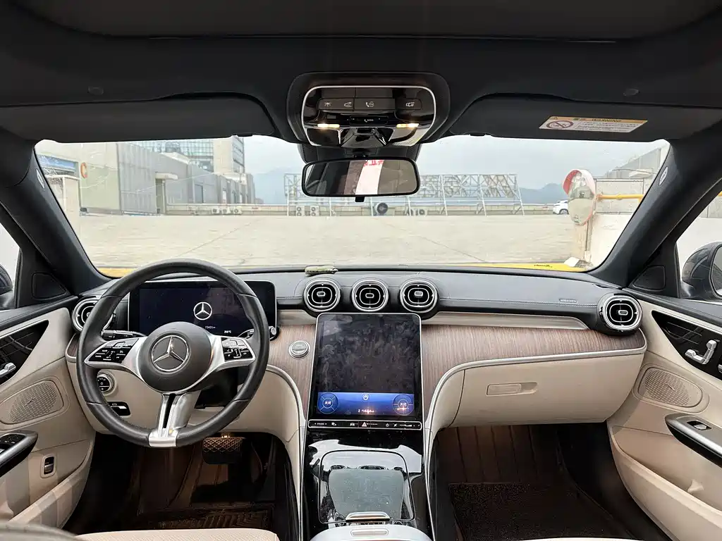 Mercedes-Benz C-Class 2022 — фото 7
