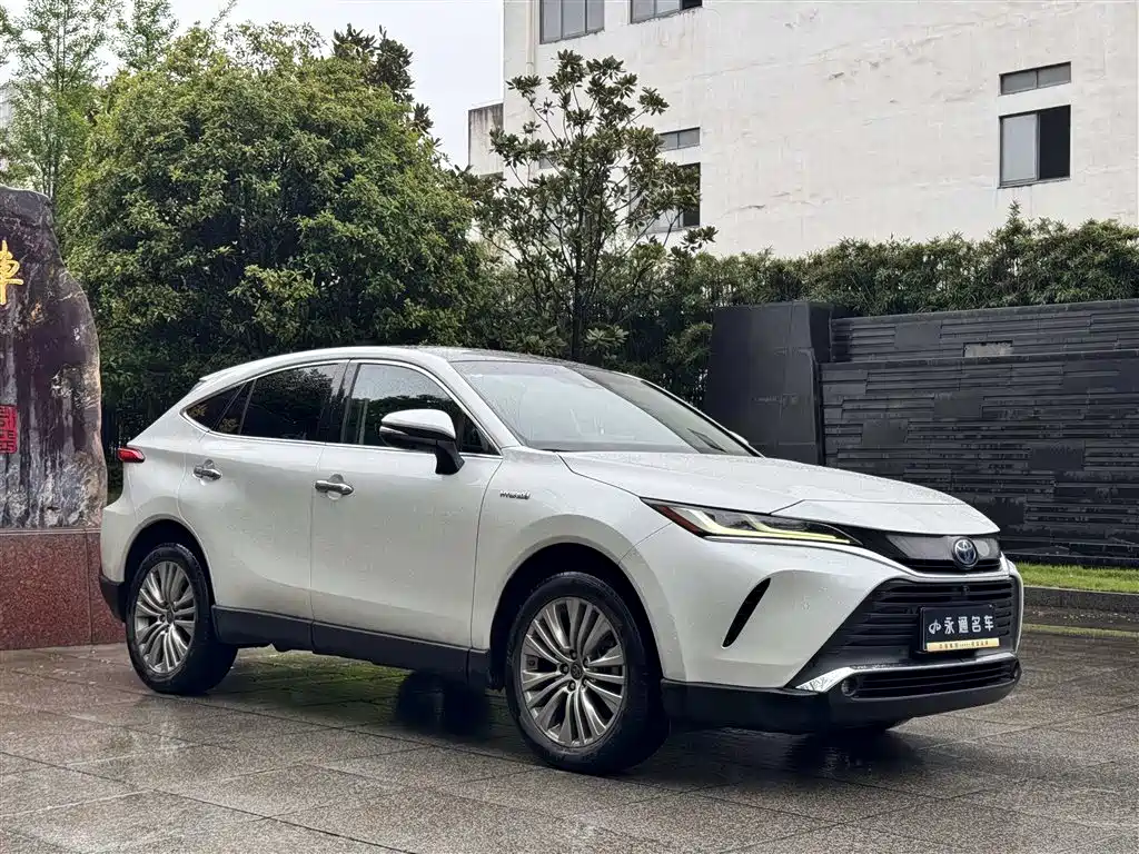 Toyota Harrier 2021 — фото 3