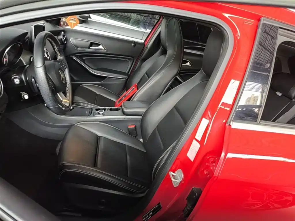 Mercedes-Benz GLA 2016 — фото 15