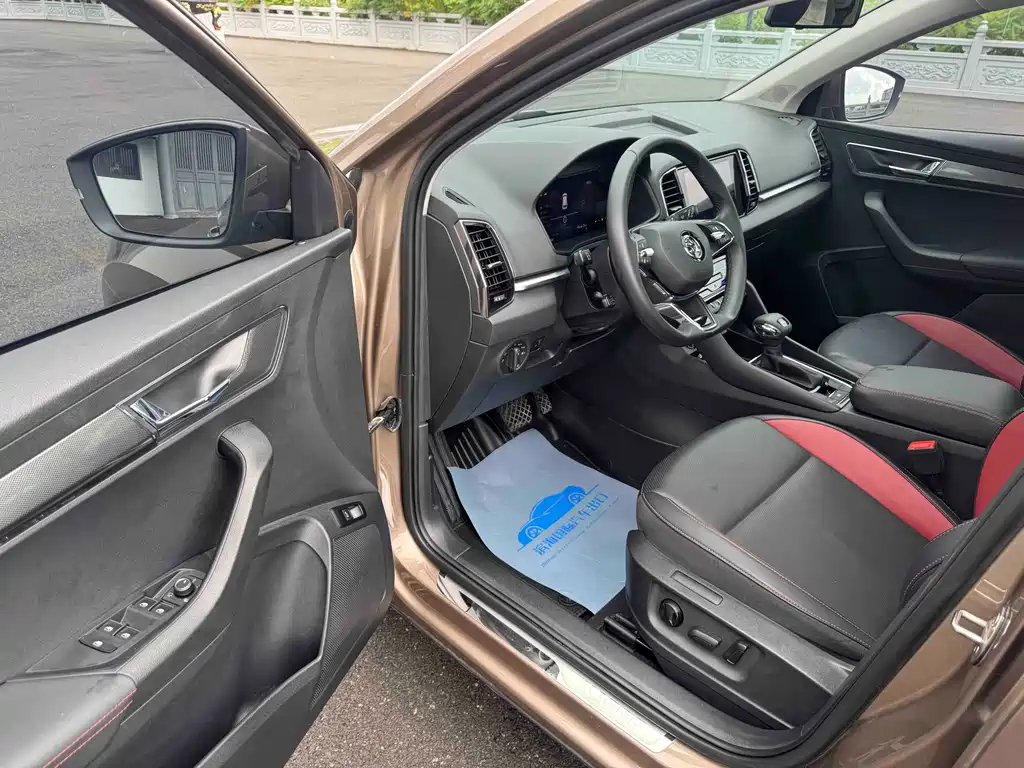 Skoda Karoq 2022 — фото 7