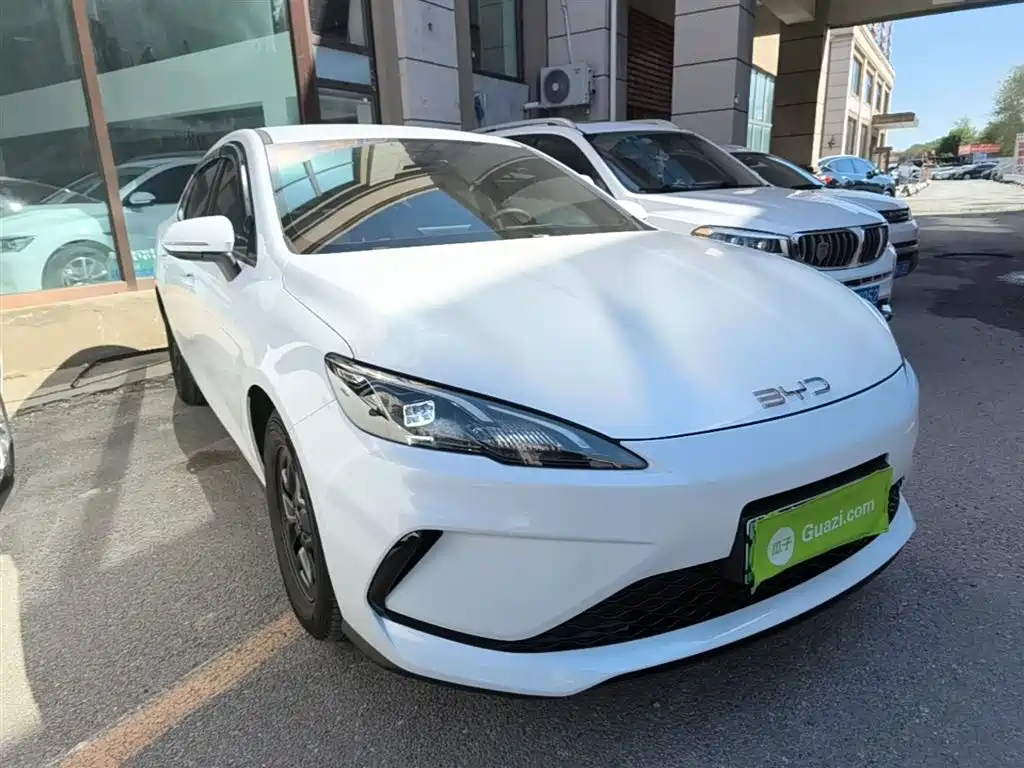 BYD Seal 05 DM-i 2025 — фото 4