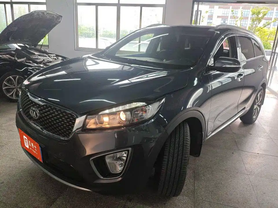 Kia Sorento 2016 — фото 1