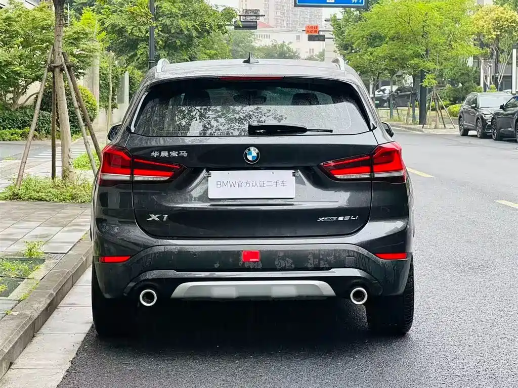 BMW X1 2022 — фото 5