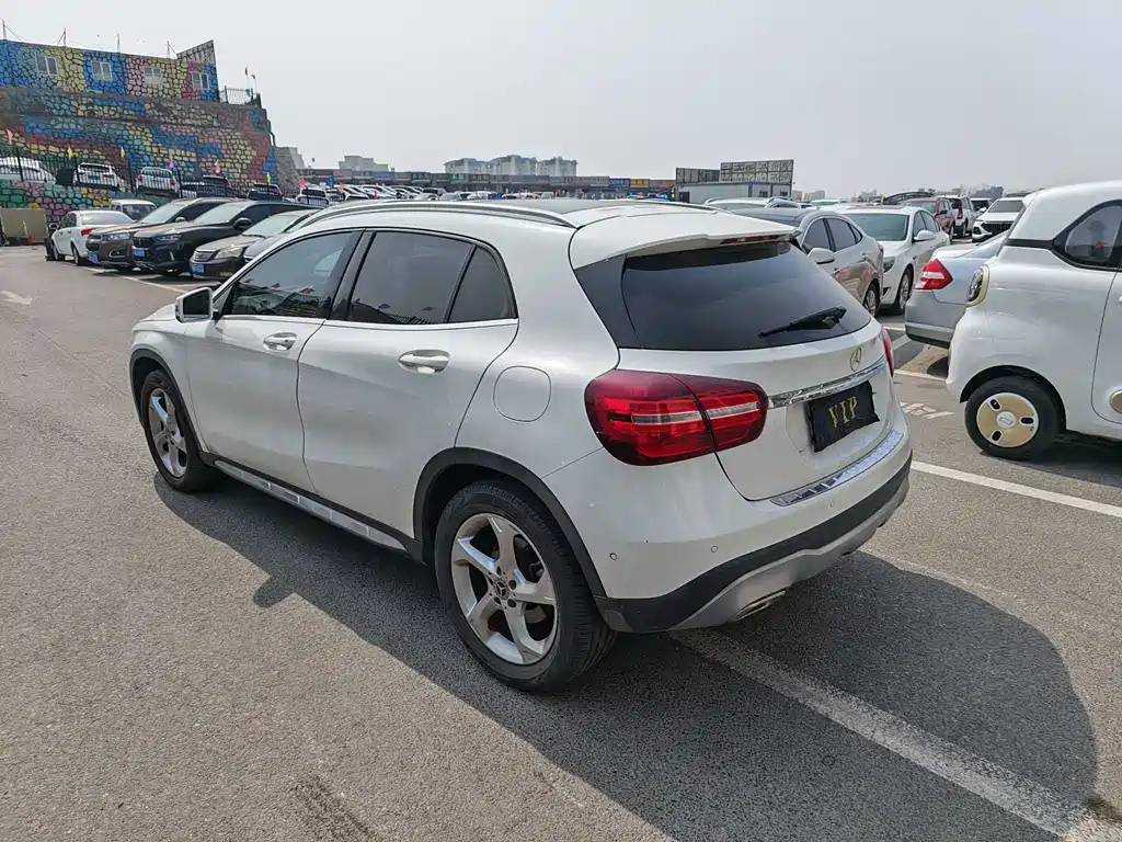 Mercedes-Benz GLA 2017 — фото 8