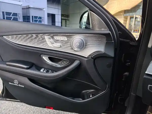Mercedes-Benz E-Class 2020