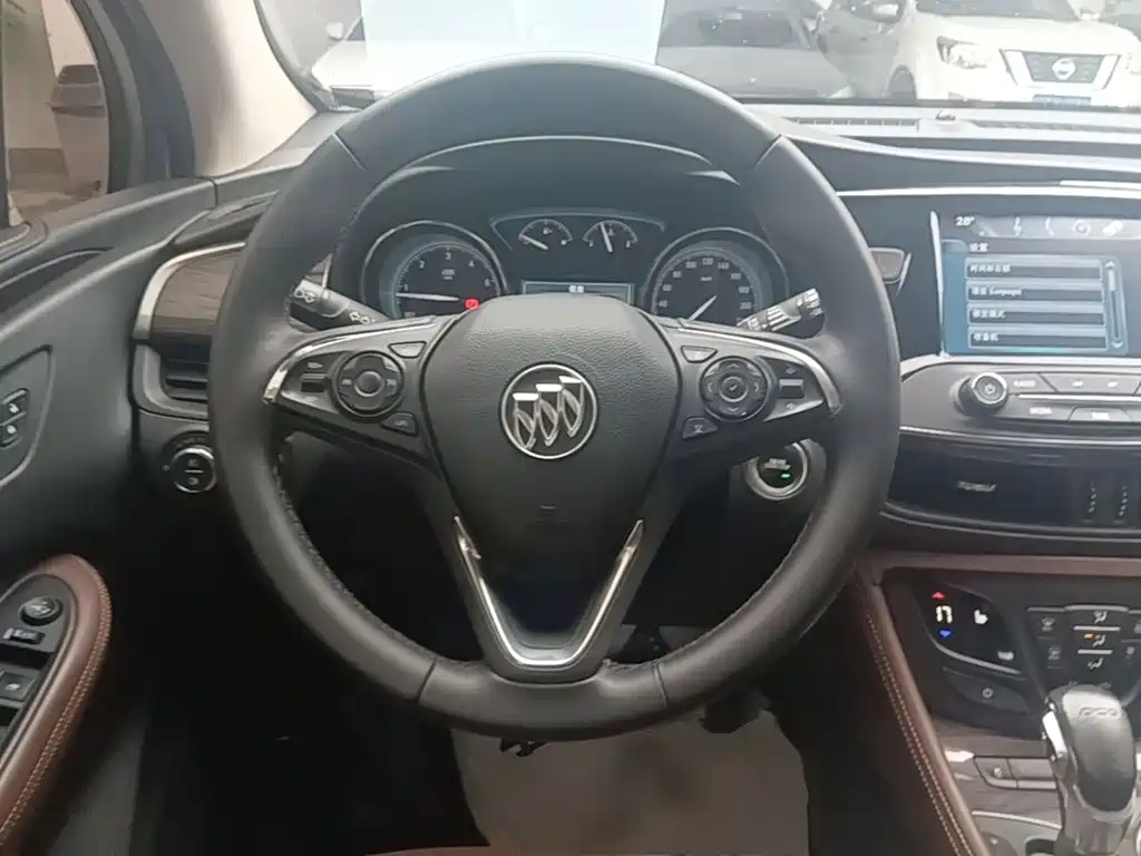 Buick Envision Plus 2016 — фото 11