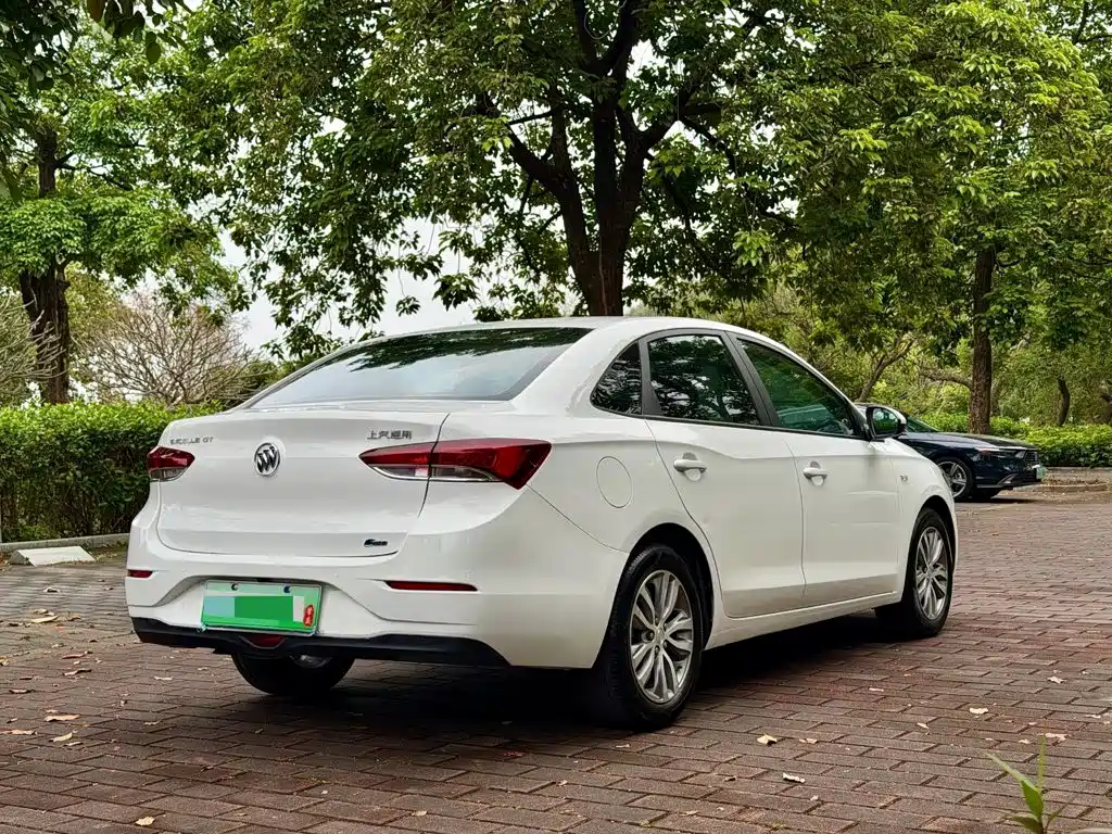 Buick Excelle 2021