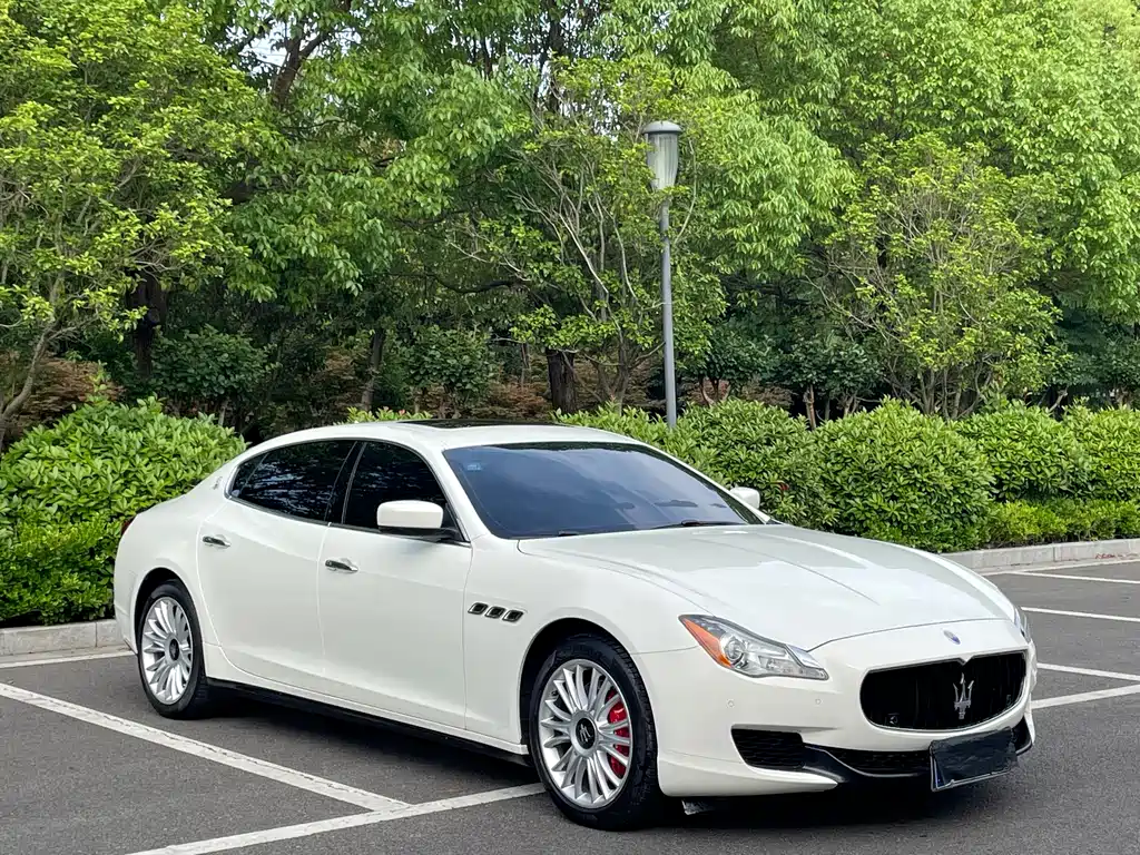 Maserati Quattroporte 2014