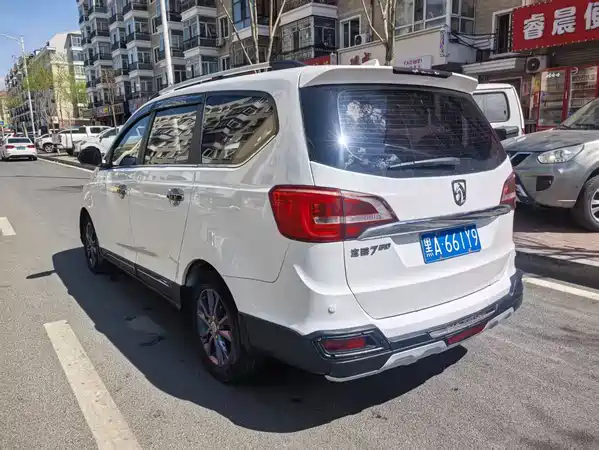 Baojun 730 2016