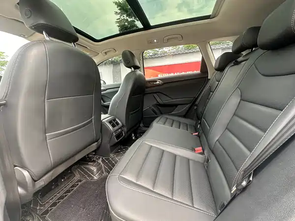 Volkswagen Tharu 2022