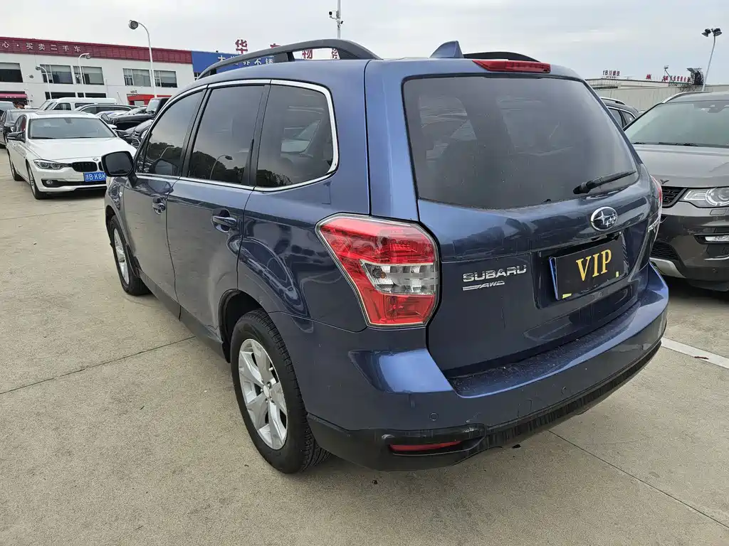 Subaru Forester 2013 — фото 11