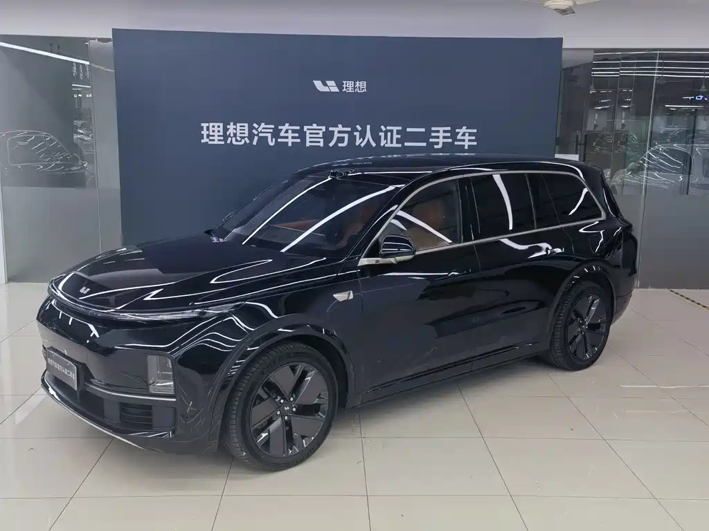 Li Auto Li L9 2025