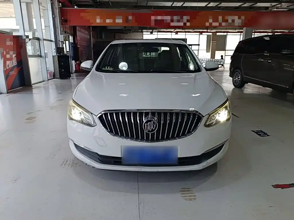 Buick Excelle GT 2015 — фото 3