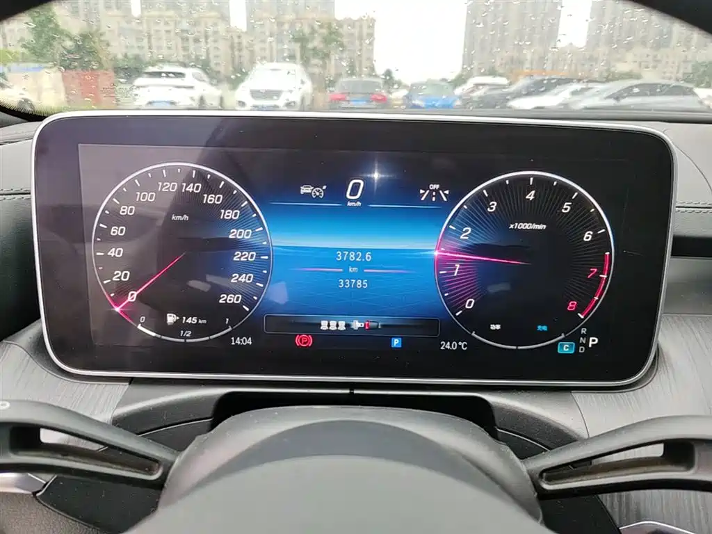 Mercedes-Benz C-Class 2023 — фото 12