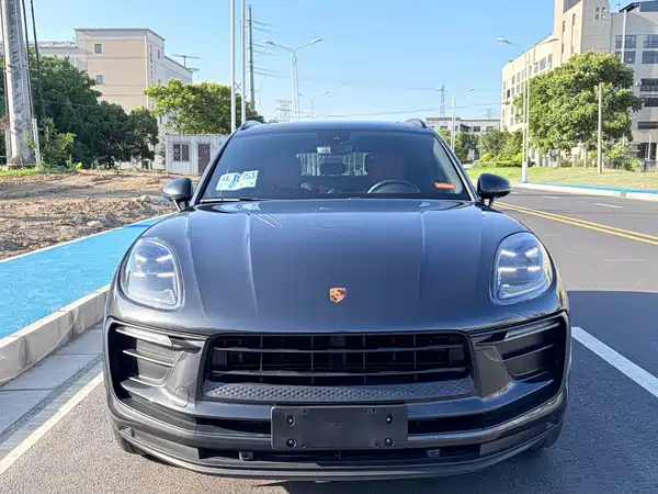 Porsche Macan 2022