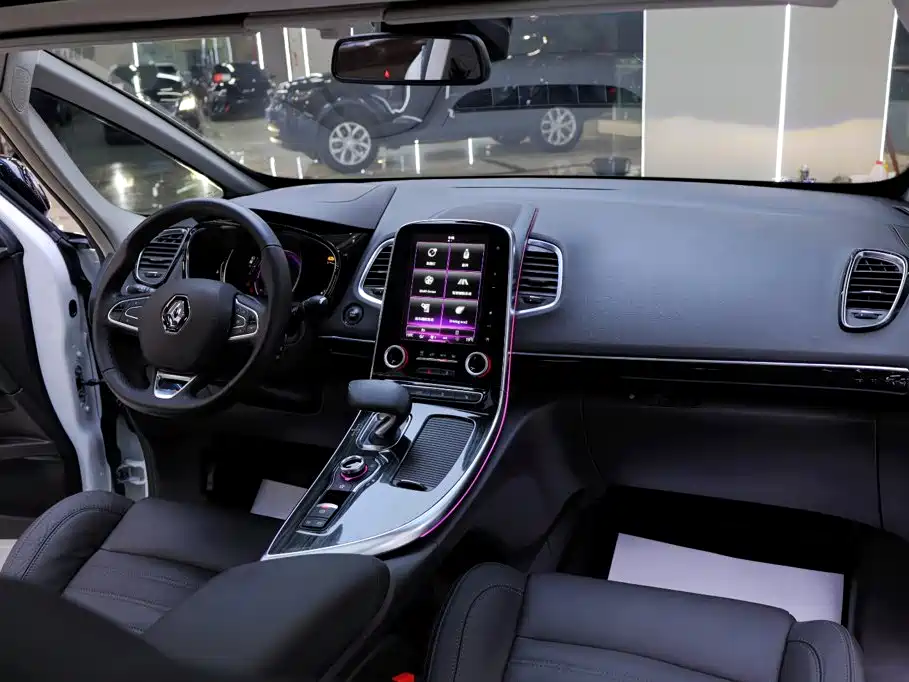 Renault Espace classic 2018 — фото 19