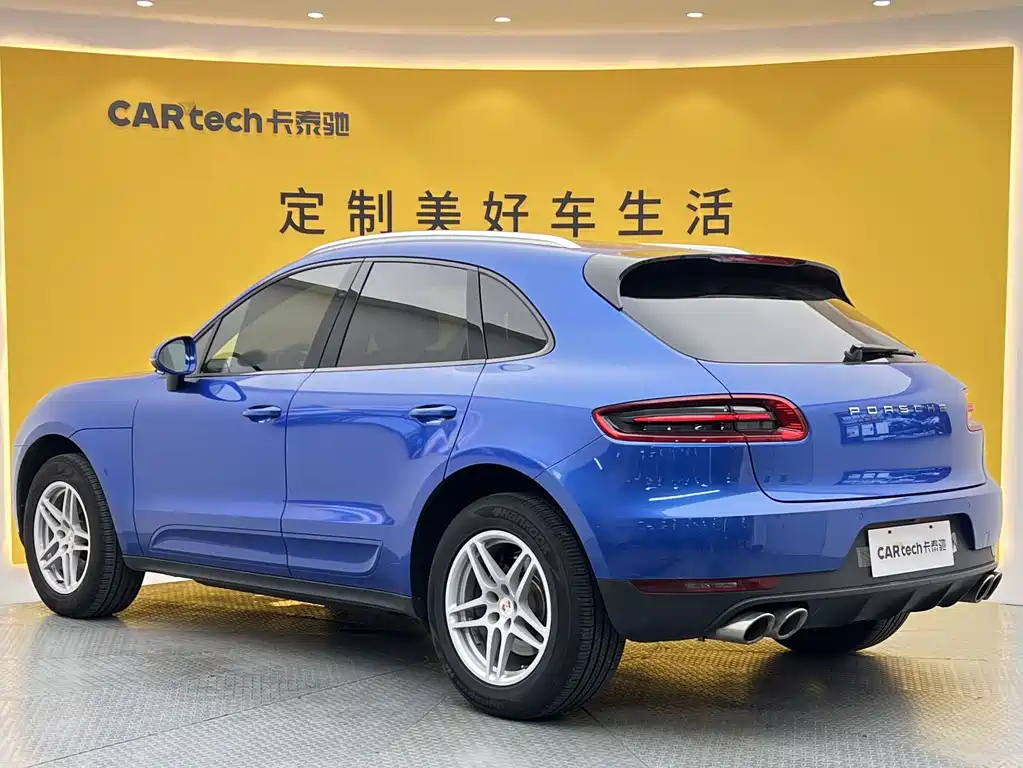 Porsche Macan 2016 — фото 22