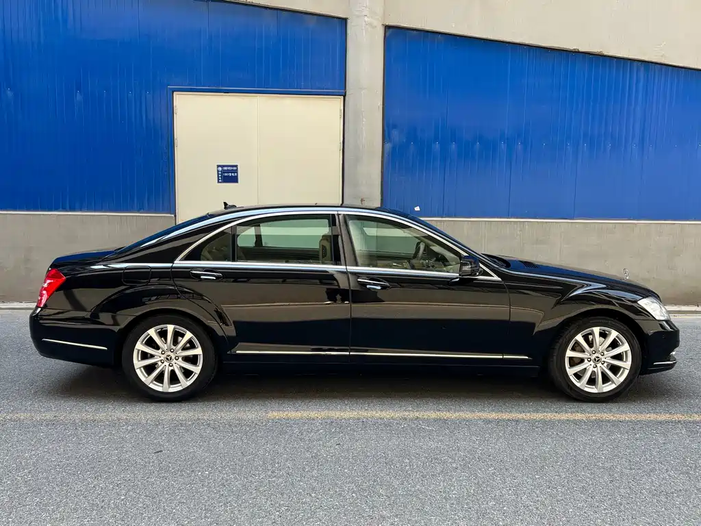 Mercedes-Benz S-Class 2011 — фото 4