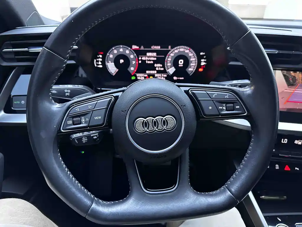 Audi A3 2022 — фото 17